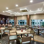 Ośrodek wypoczynkowy Novum Garden 5*