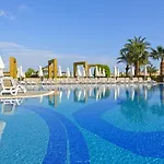 Novum Garden Ośrodek wypoczynkowy 5*