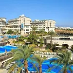 Novum Garden 5* Side