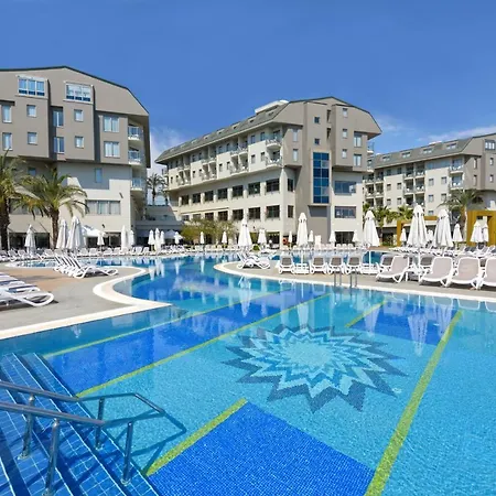 Novum Garden Station touristique 5*
