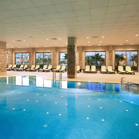 Novum Garden Station touristique 5*