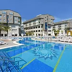 Novum Garden אתר נופש 5*