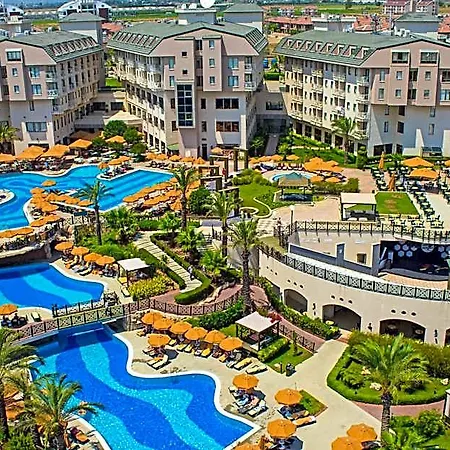 Novum Garden Üdülőközpont 5*