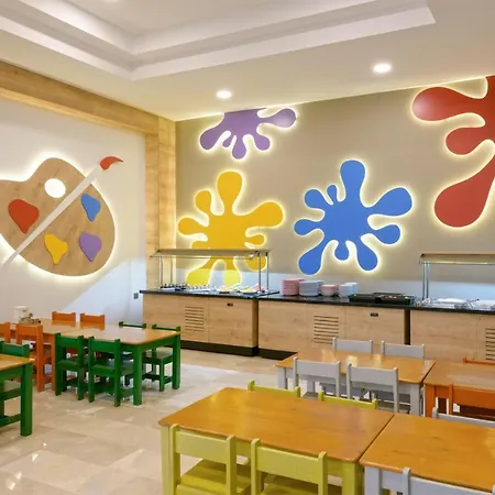 Θέρετρο Novum Garden 5*