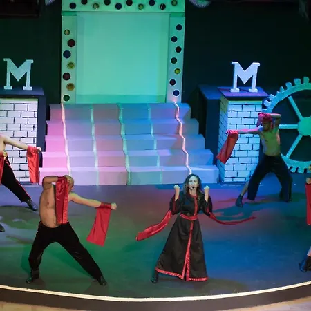 Θέρετρο Novum Garden 5*