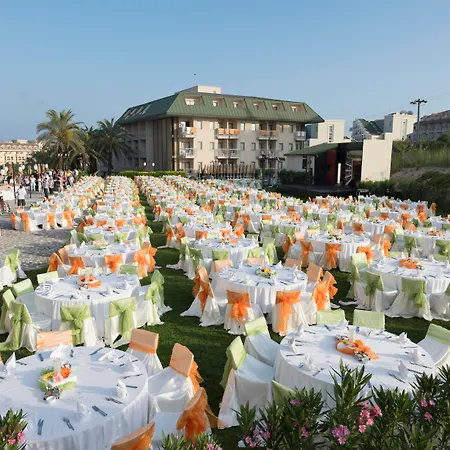 Üdülőközpont Novum Garden 5*