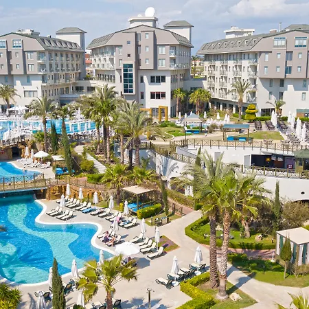Ośrodek wypoczynkowy Novum Garden 5*